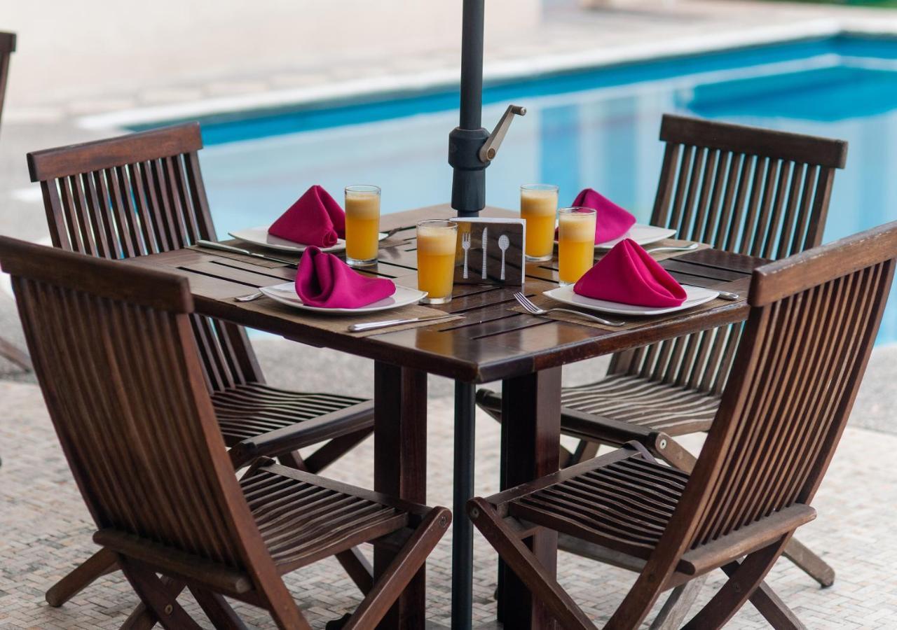 Hotel Victoria Poza Rica By Brahma Exterior photo